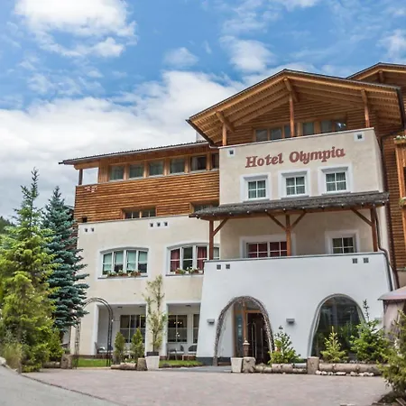 Boutique Olympia Hotel 3*