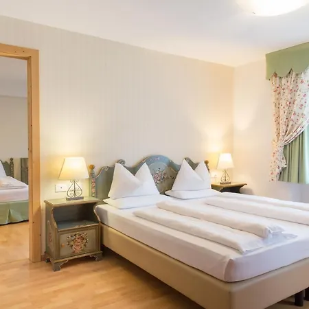Hotel Boutique Olympia 3*